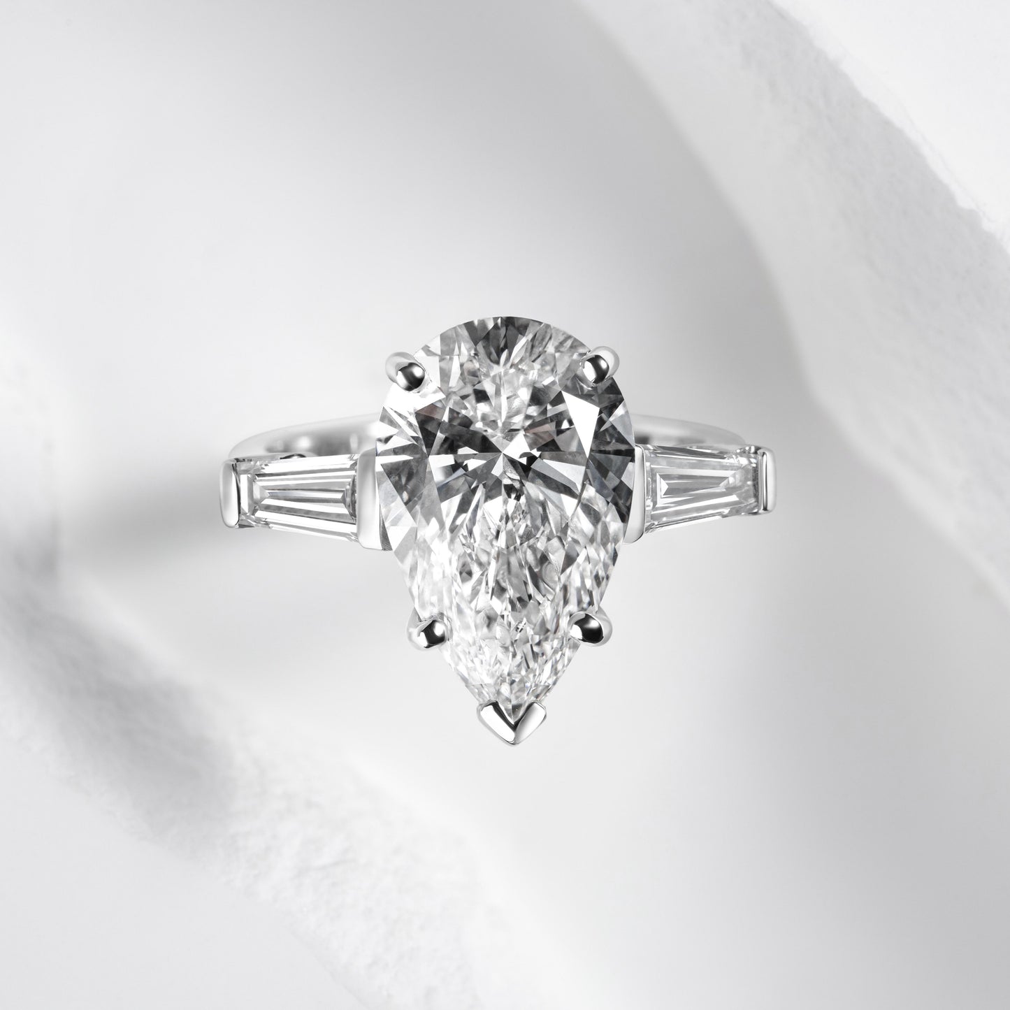 pear cut diamond ring